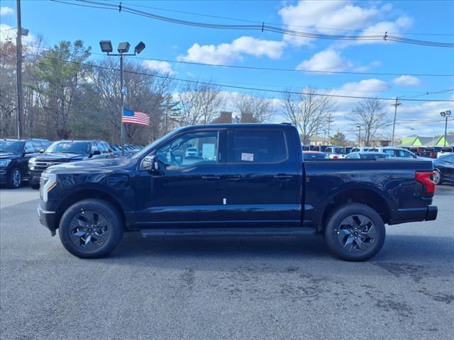 new 2025 Ford F-150 Lightning car