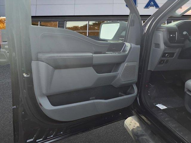 new 2025 Ford F-150 Lightning car, priced at $72,337