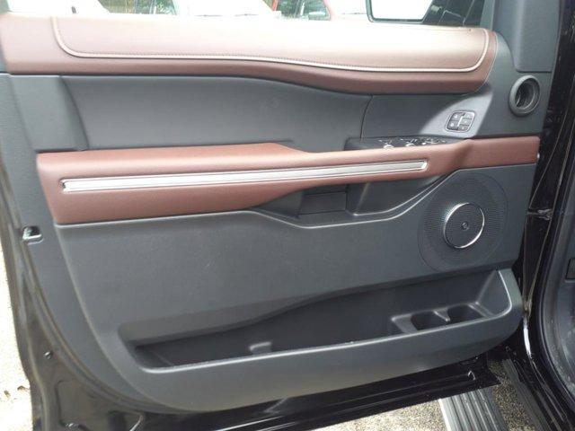 new 2024 Ford Expedition car, priced at $72,014