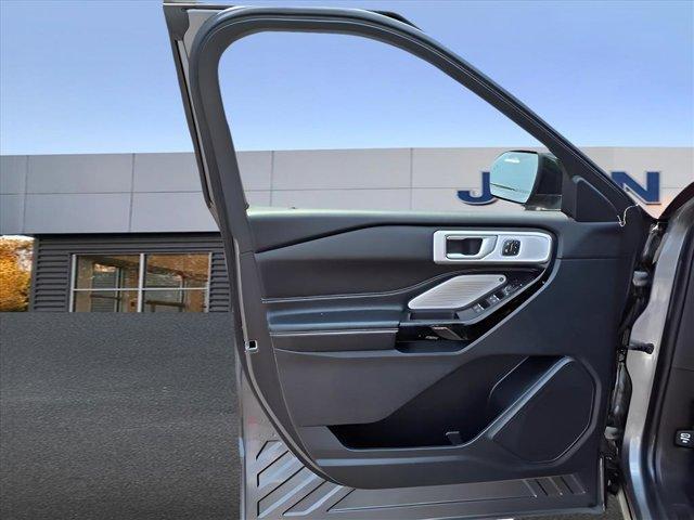 used 2022 Ford Explorer car, priced at $43,997