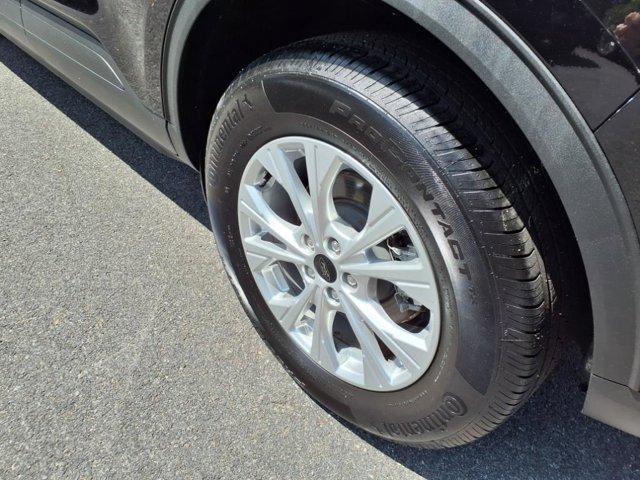 used 2023 Ford Escape car, priced at $27,991