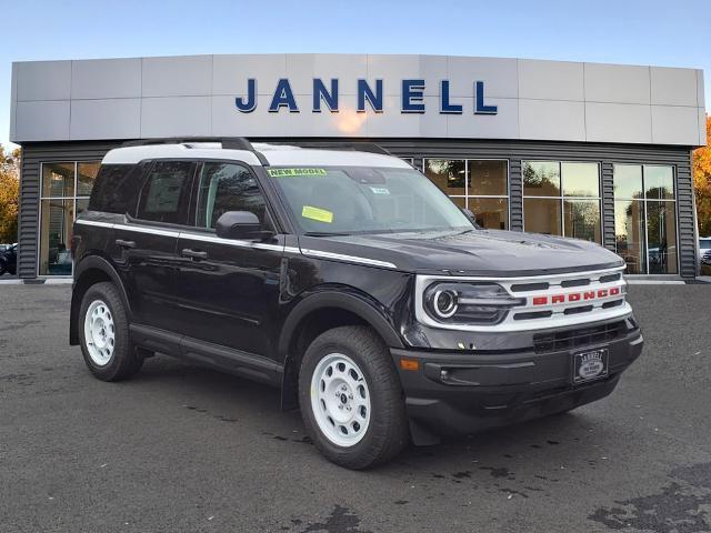 new 2024 Ford Bronco Sport car, priced at $32,977