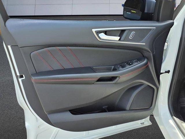 used 2022 Ford Edge car, priced at $31,970
