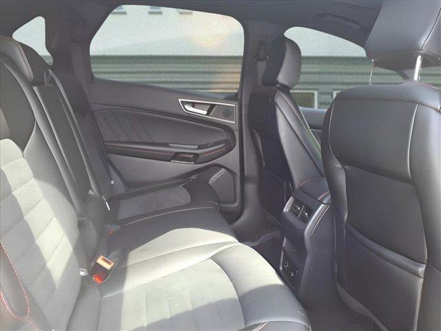 used 2022 Ford Edge car, priced at $31,970