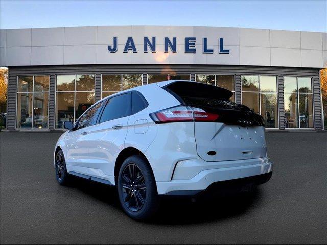 used 2022 Ford Edge car, priced at $29,977