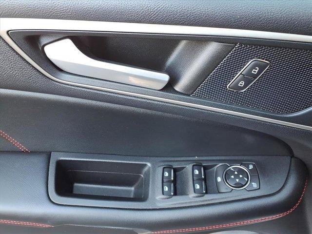 used 2022 Ford Edge car, priced at $29,977