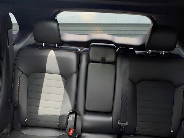 used 2022 Ford Edge car, priced at $31,970