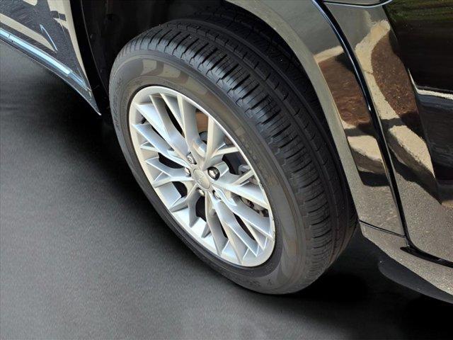 used 2023 Jeep Grand Cherokee car, priced at $45,997