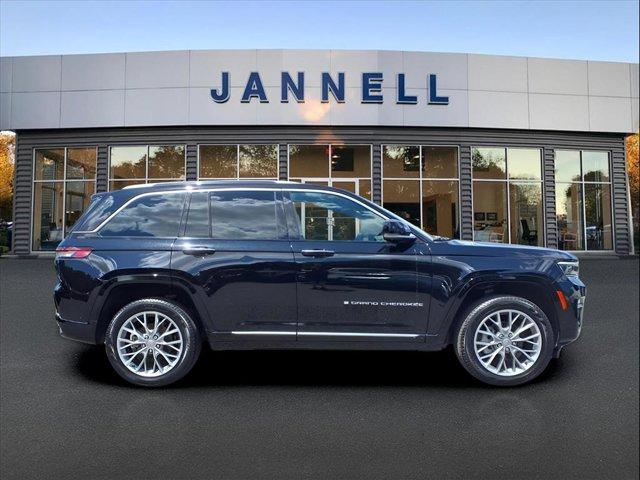 used 2023 Jeep Grand Cherokee car, priced at $45,997