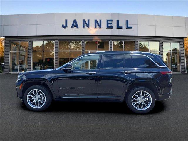used 2023 Jeep Grand Cherokee car, priced at $45,997
