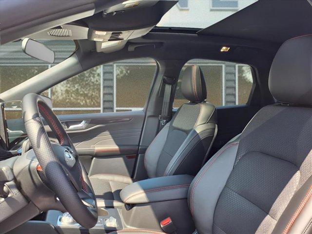 new 2025 Ford Escape car, priced at $40,998