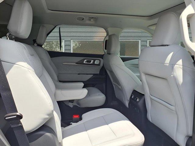 new 2025 Ford Explorer car, priced at $58,967
