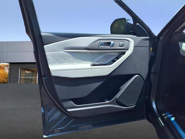 new 2025 Ford Explorer car, priced at $58,967