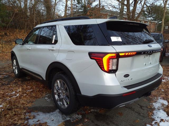 new 2025 Ford Explorer car, priced at $49,493