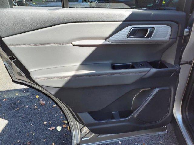 new 2025 Ford Explorer car, priced at $47,740