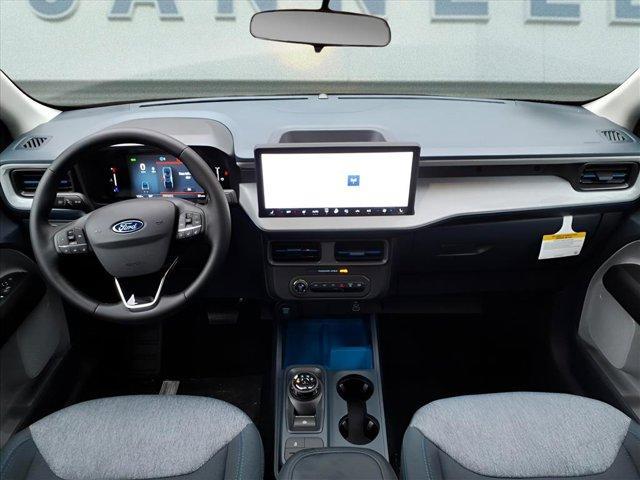 new 2025 Ford Maverick car, priced at $33,999