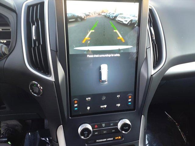 used 2024 Ford Edge car, priced at $29,981