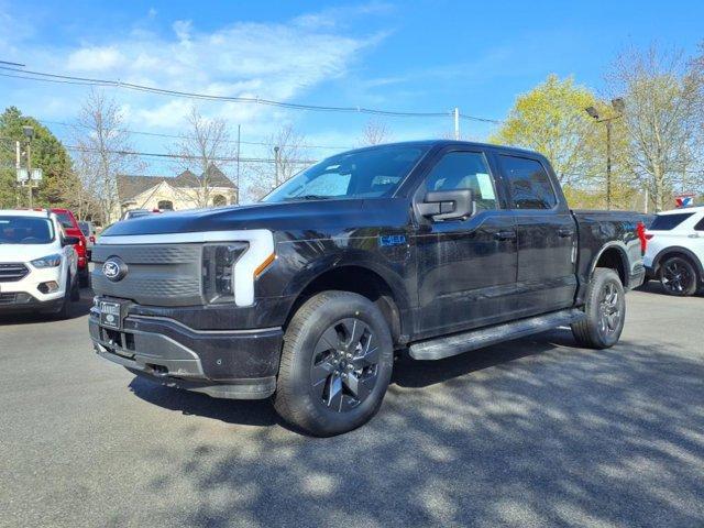 new 2025 Ford F-150 Lightning car