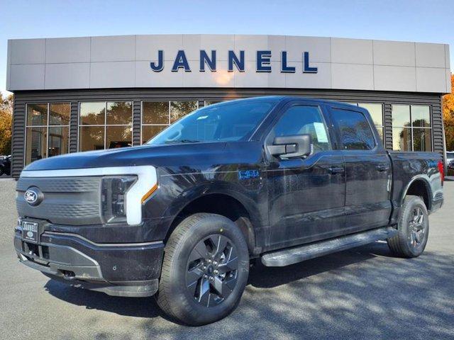 new 2025 Ford F-150 Lightning car