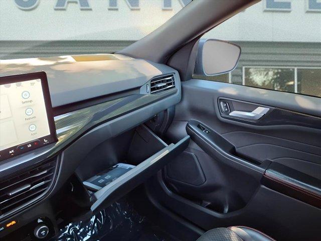 used 2023 Ford Escape car, priced at $30,799