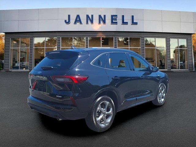 used 2023 Ford Escape car