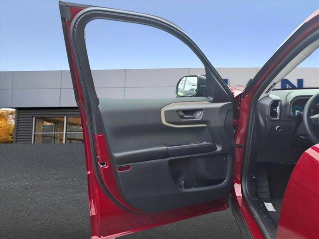 new 2025 Ford Bronco Sport car, priced at $33,319