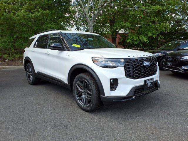 new 2025 Ford Explorer car, priced at $49,330