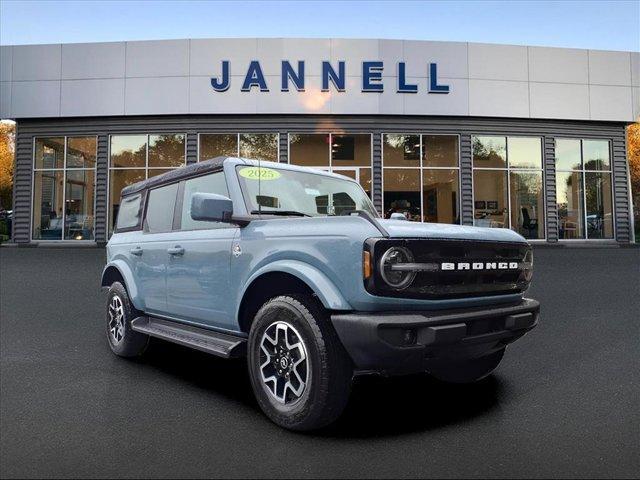 new 2025 Ford Bronco car, priced at $50,399