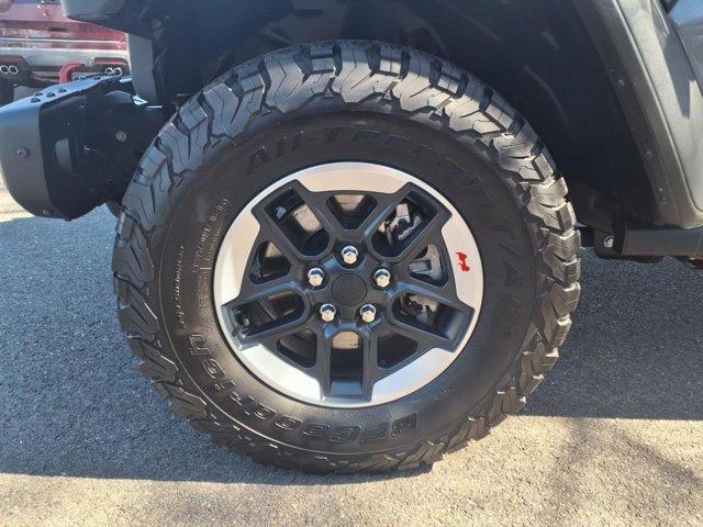 used 2022 Jeep Wrangler Unlimited car, priced at $37,888