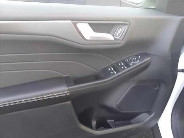 new 2025 Ford Escape car, priced at $39,252