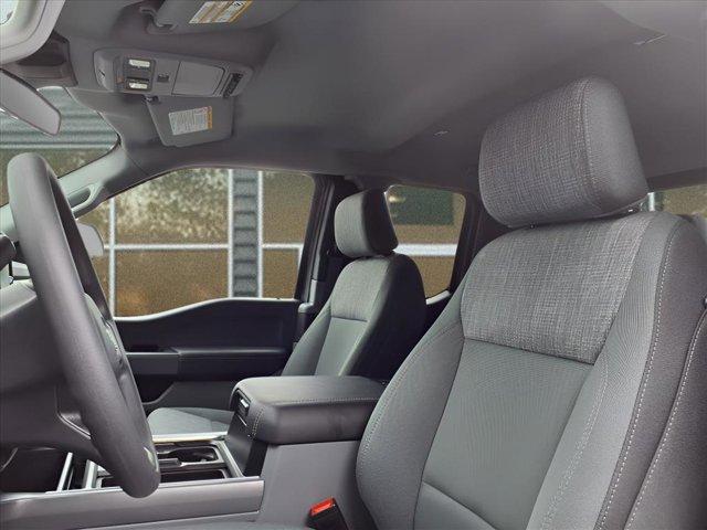 new 2025 Ford F-250 car, priced at $58,385