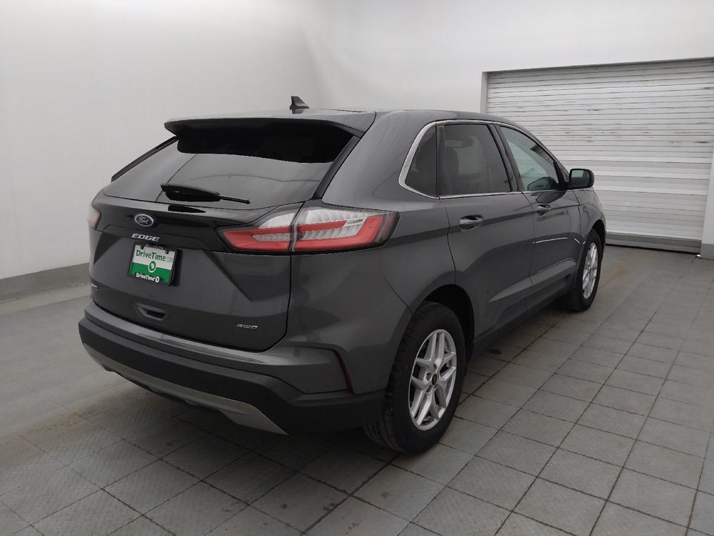used 2024 Ford Edge car, priced at $24,995