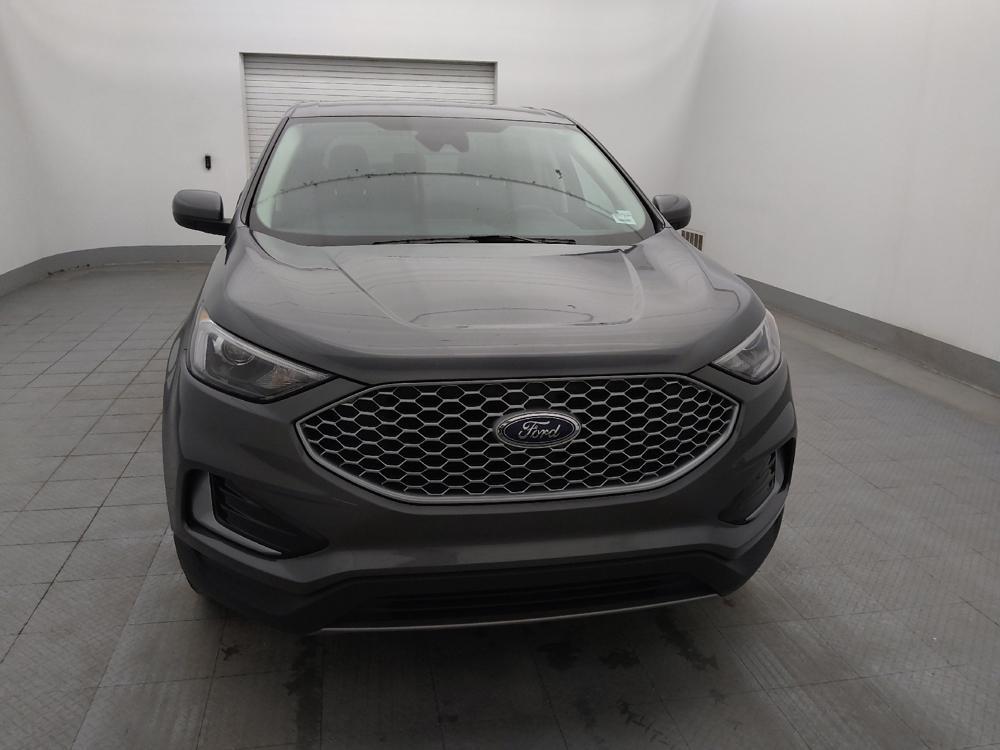 used 2024 Ford Edge car, priced at $24,995