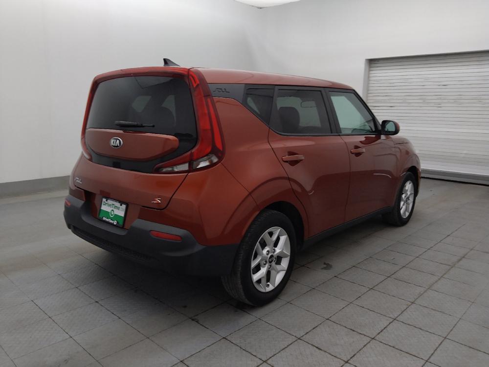 used 2021 Kia Soul car, priced at $15,095