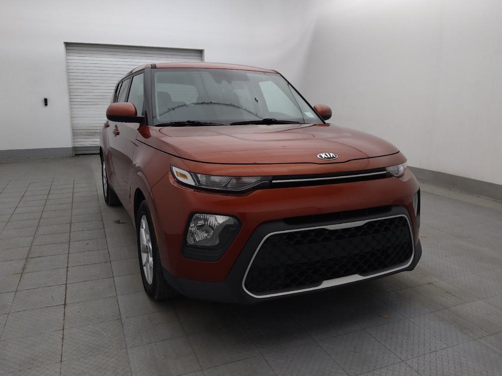 used 2021 Kia Soul car, priced at $15,095