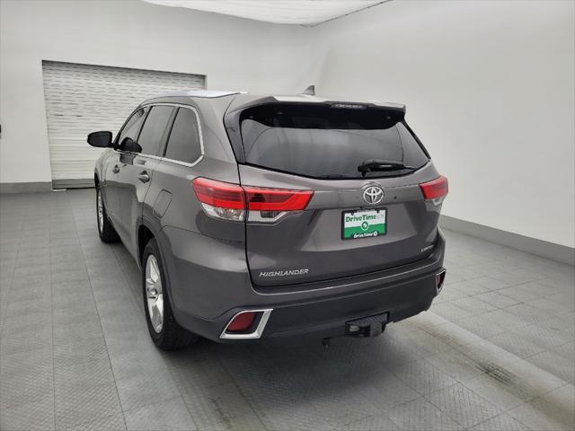 used 2017 Toyota Highlander car, priced at $27,495