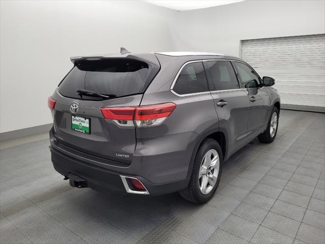 used 2017 Toyota Highlander car, priced at $27,495