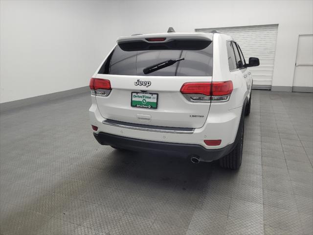 used 2017 Jeep Grand Cherokee car, priced at $19,395