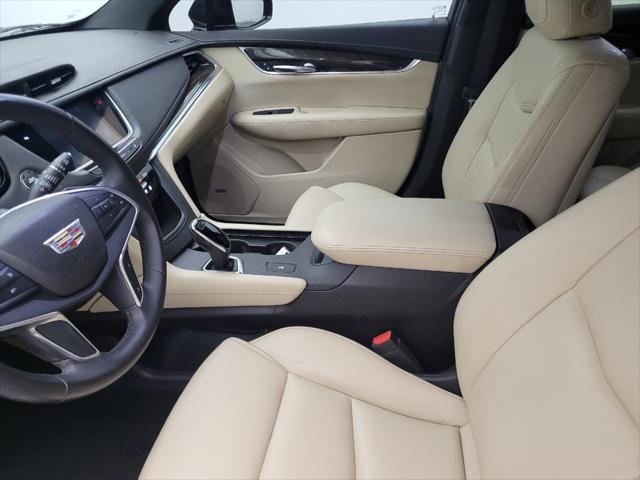 used 2017 Cadillac XT5 car, priced at $19,395