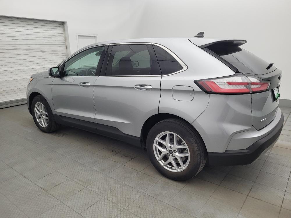 used 2024 Ford Edge car, priced at $28,195