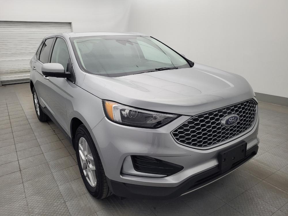 used 2024 Ford Edge car, priced at $28,195