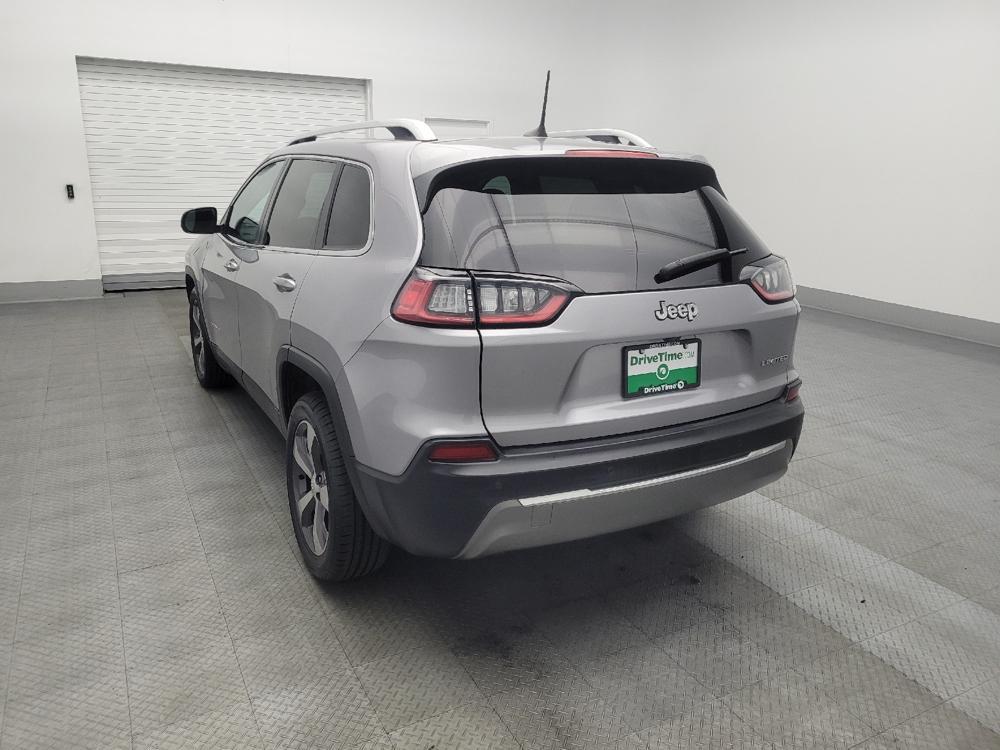used 2020 Jeep Cherokee car, priced at $18,495