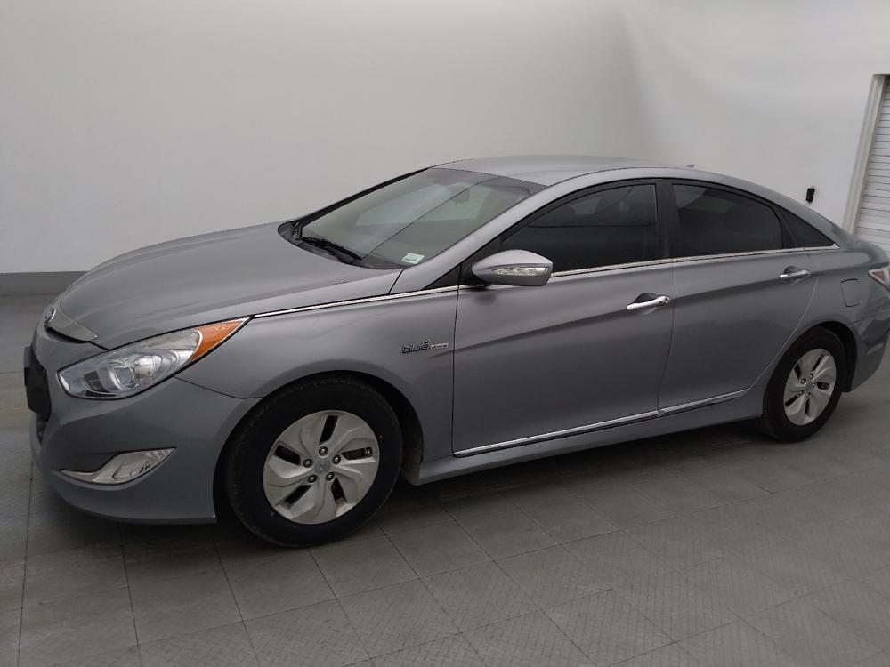 used 2014 Hyundai Sonata Hybrid car, priced at $11,395