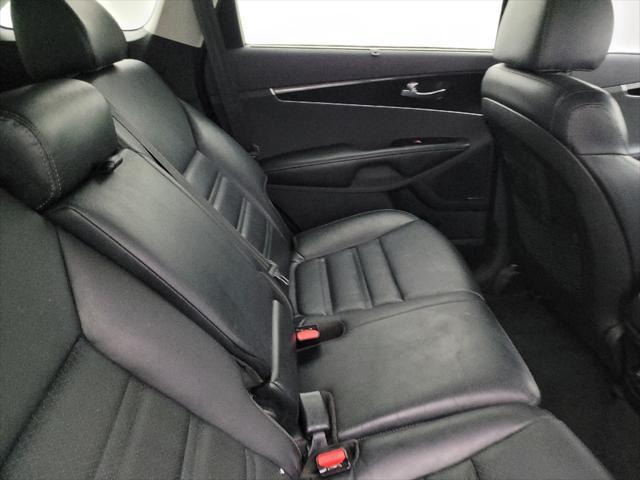 used 2019 Kia Sorento car, priced at $18,395