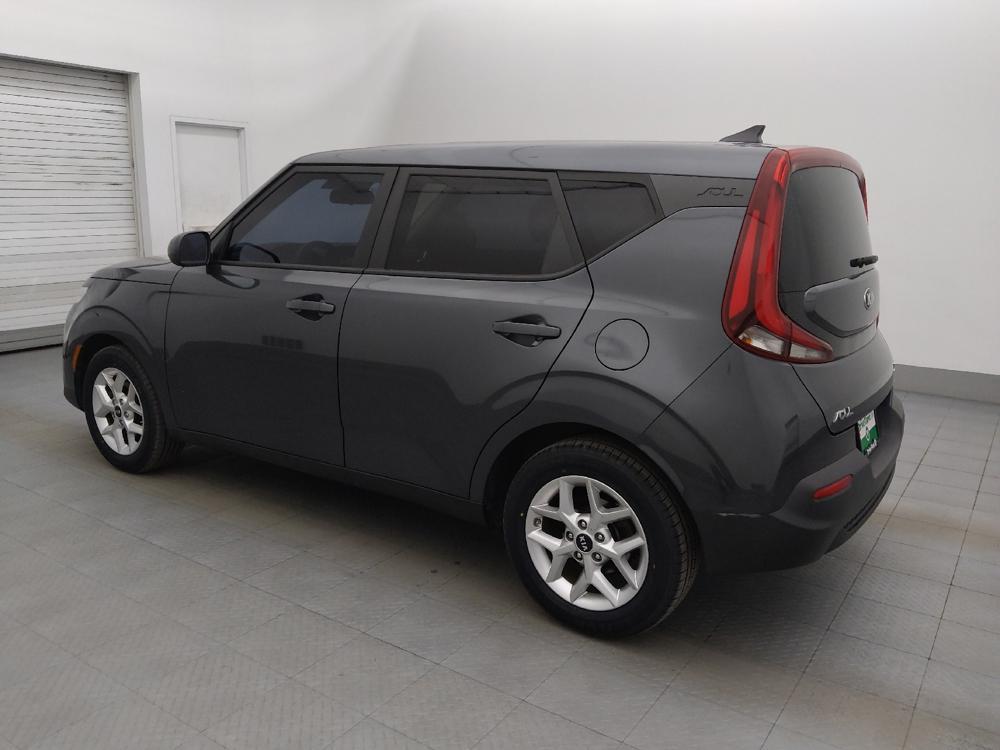 used 2021 Kia Soul car, priced at $15,395