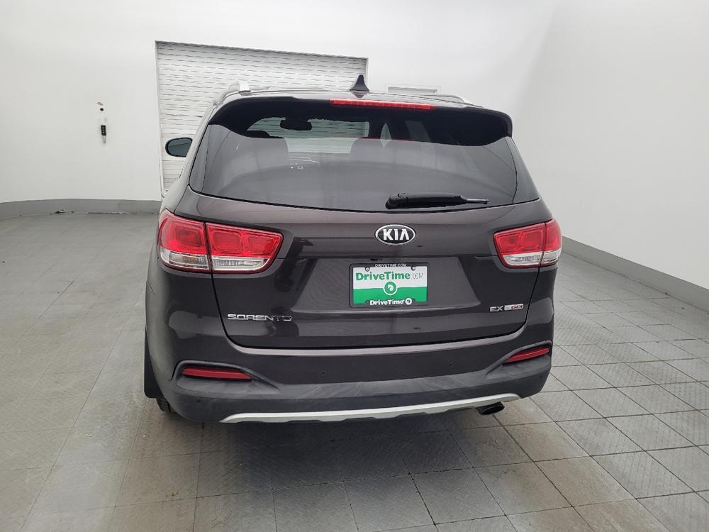 used 2018 Kia Sorento car, priced at $16,195