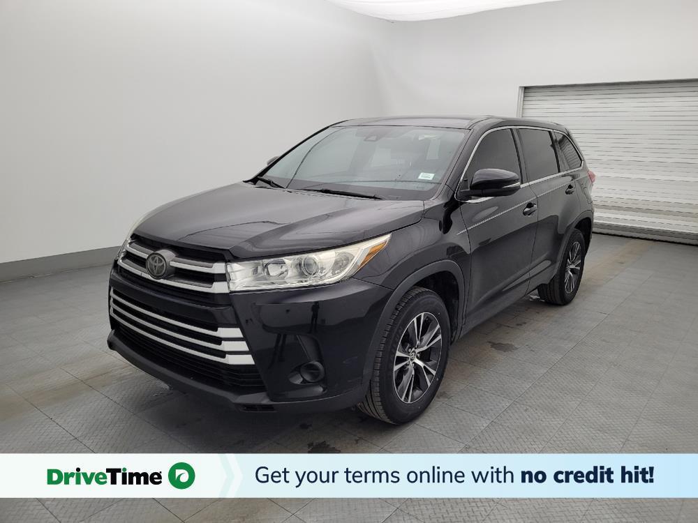 used 2018 Toyota Highlander car, priced at $19,195