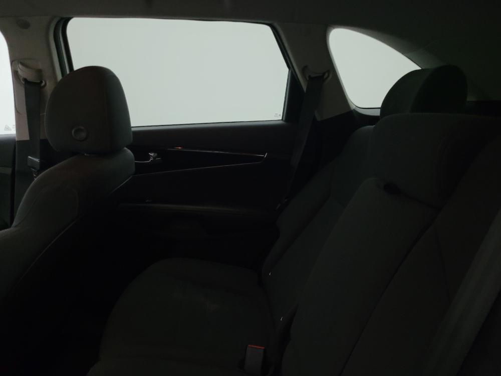 used 2019 Kia Sorento car, priced at $12,895