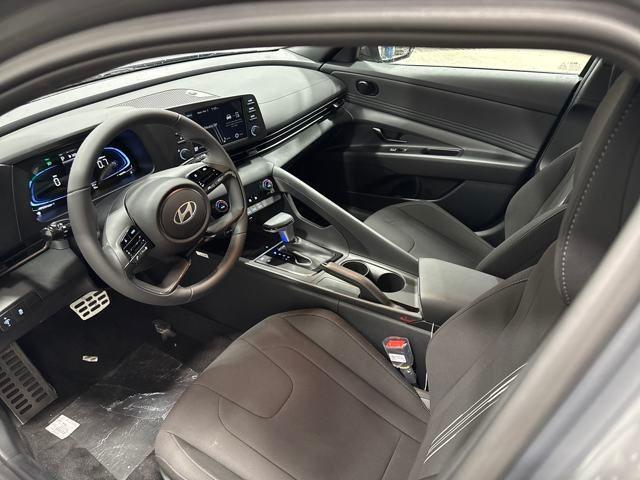 new 2025 Hyundai Elantra car, priced at $22,121