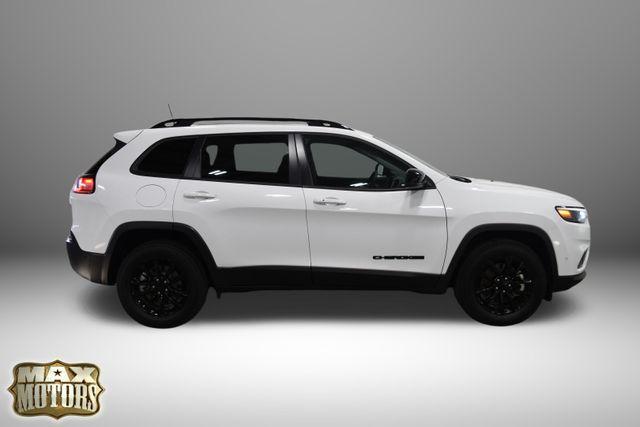 used 2023 Jeep Cherokee car, priced at $24,644